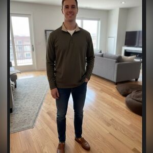 Grey Matter Concepts Men's Brown built in tee Pullover Shirt XL 1/4 zip NWT